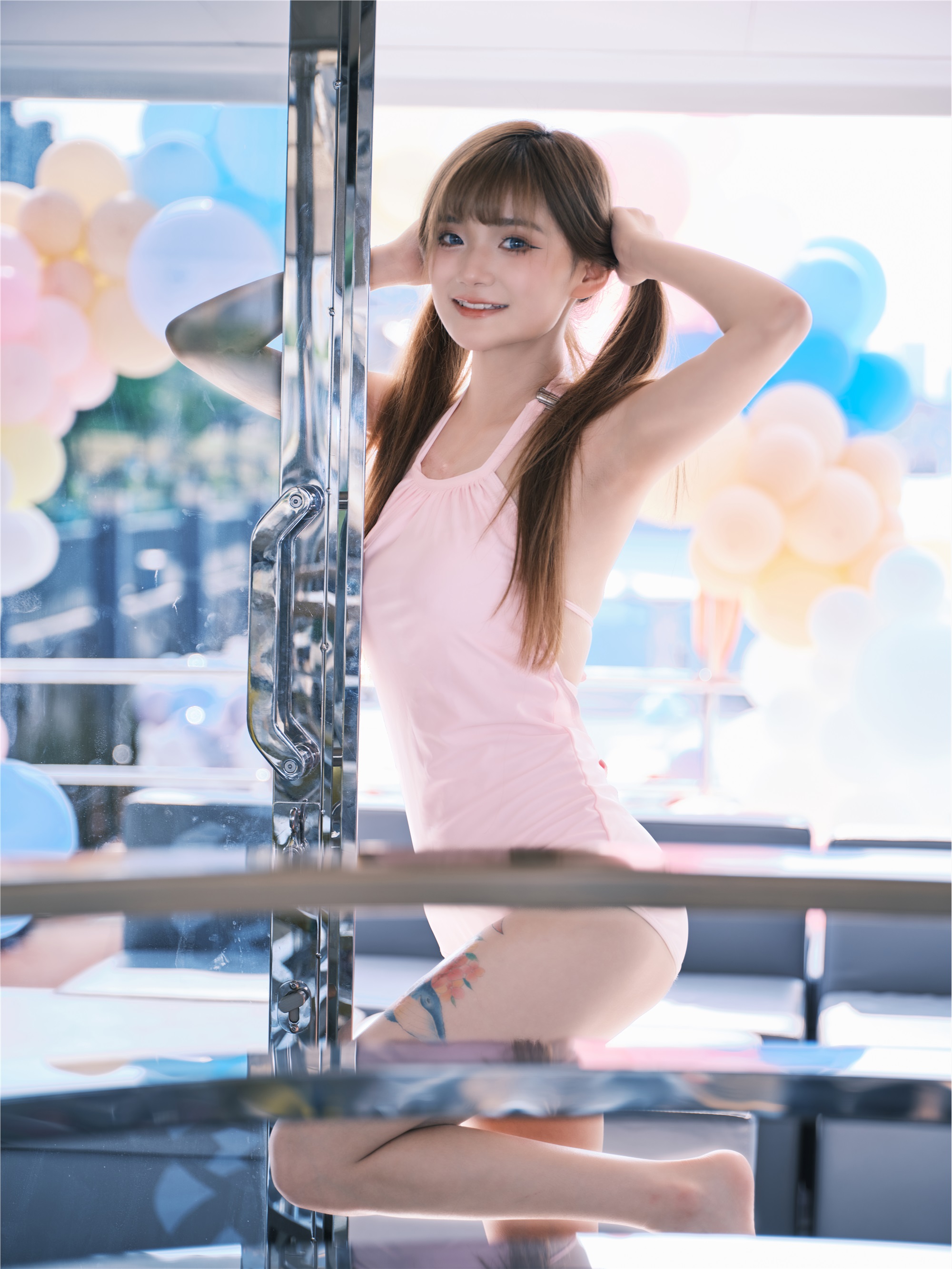 YITUYU艺图语 2025.01.25 游艇上的糖果少女 小山早见